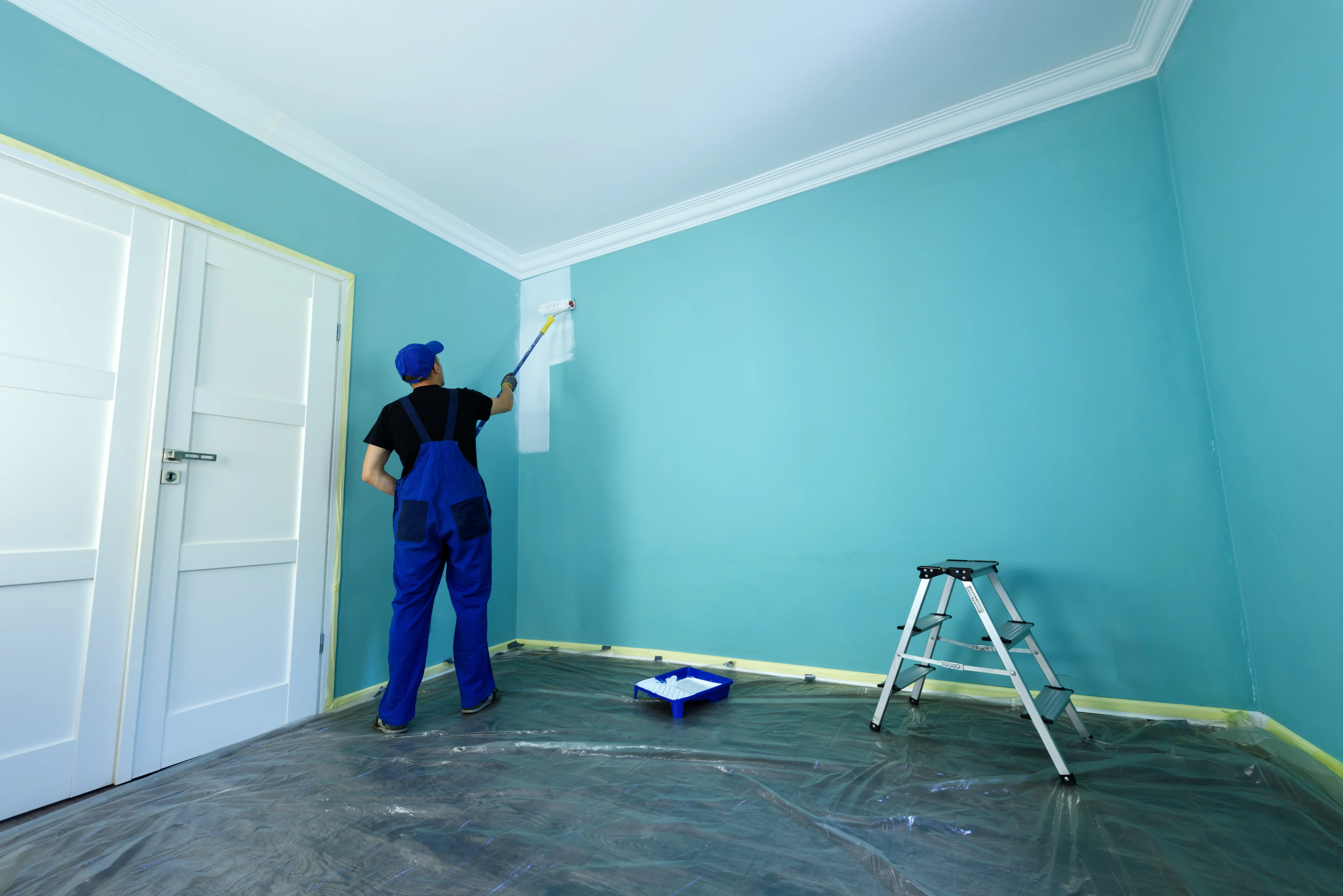 Apartment interior repaint accent wall Dallas